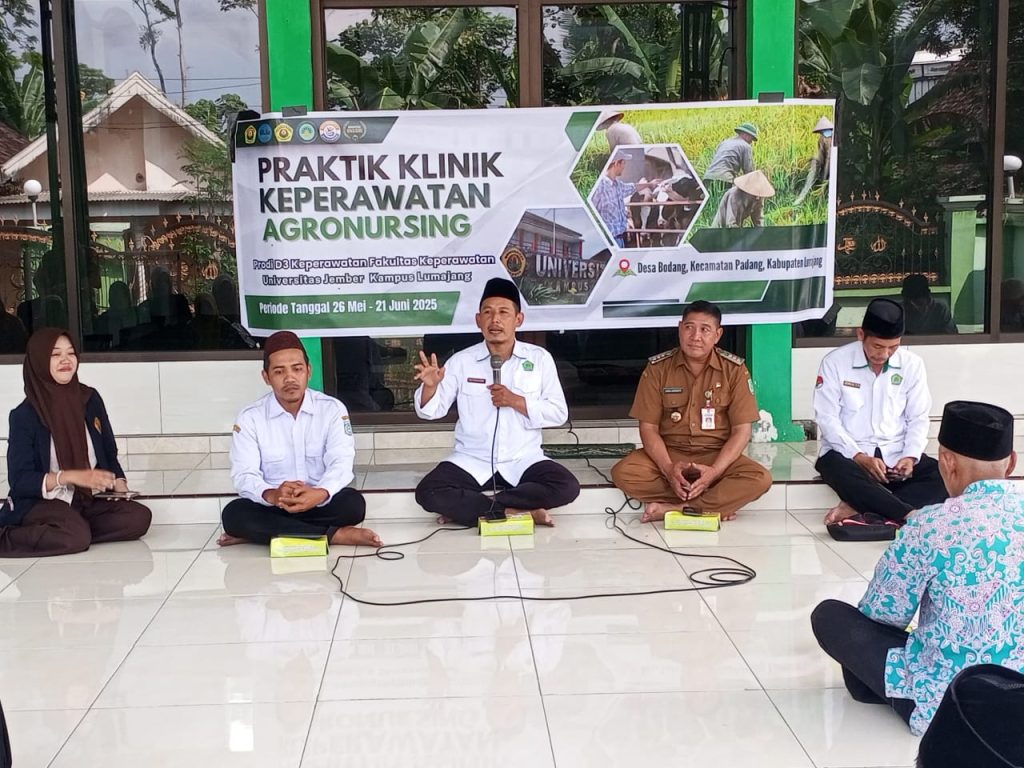 Peringati Hari Lansia, KUA Padang Lumajang Resmikan Masjid Tematik Peduli Kesehatan Ramah Lansia