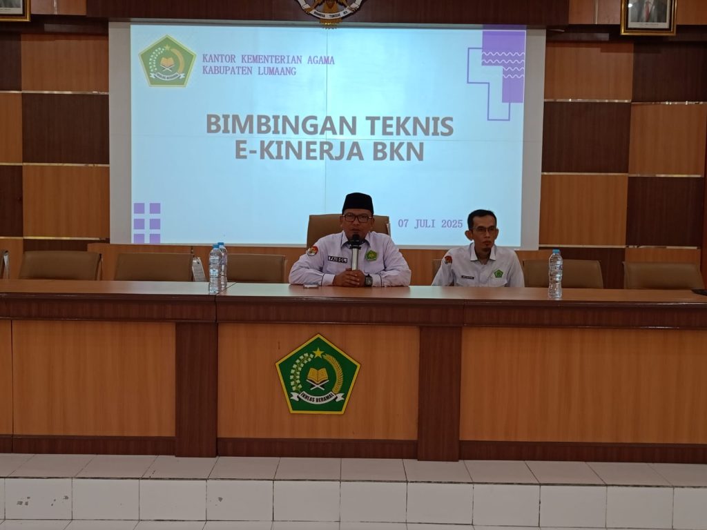 Kepala Kankemenag Lumajang Tekankan Pentingnya Adaptasi dan Kolaborasi pada Pembukaan Bimtek E-Kinerja BKN untuk PPPK Baru