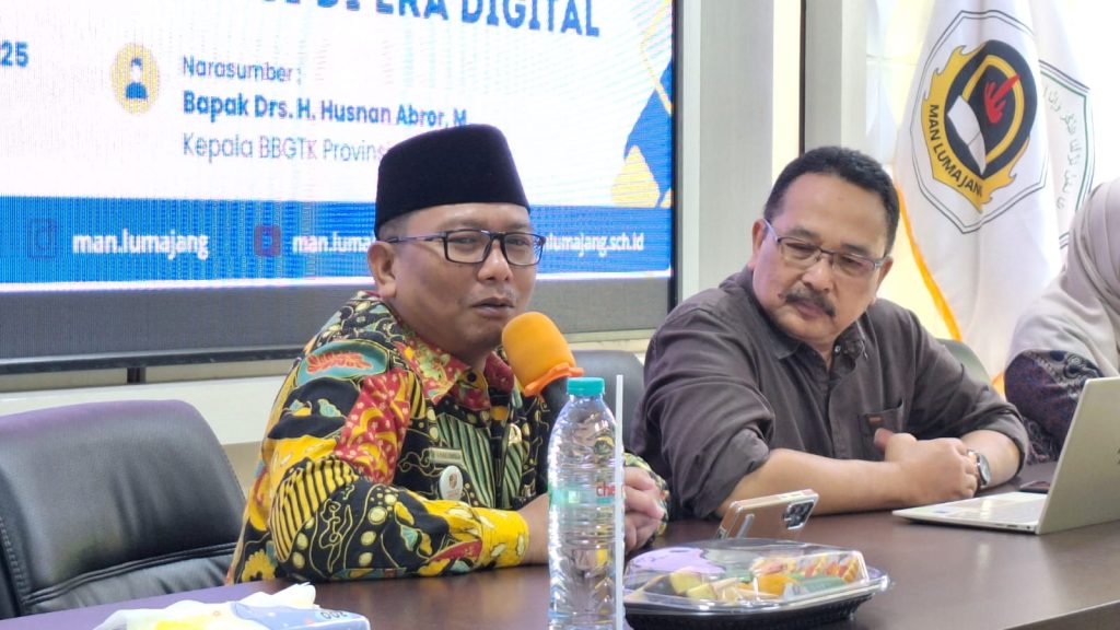 Workshop Tenaga Kependidikan MAN Lumajang Dorong Peningkatan Mutu Pelayanan di Era Digital