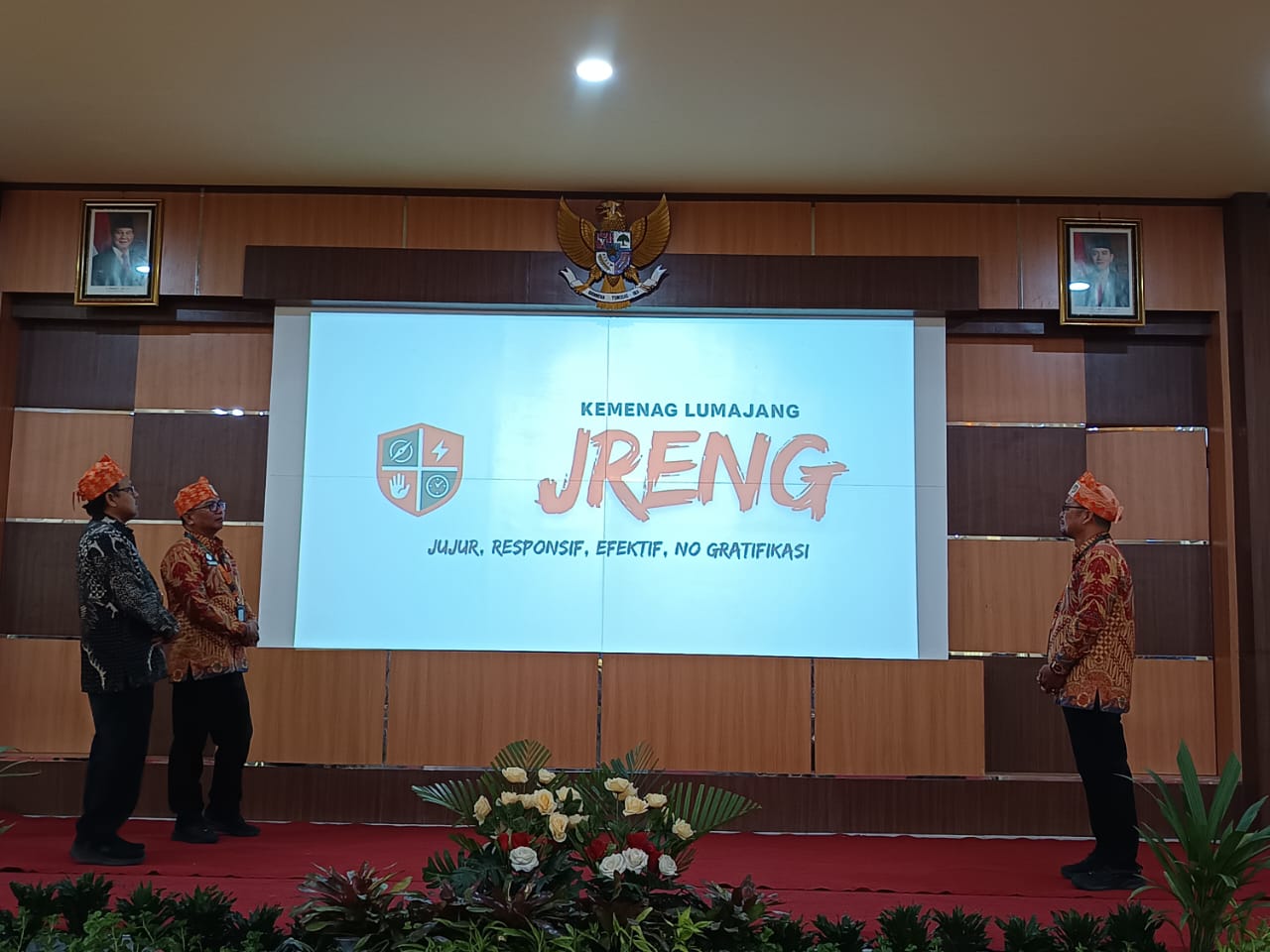 Kankemenag Lumajang Resmi Launching Zona Integritas WBK dan WBBM