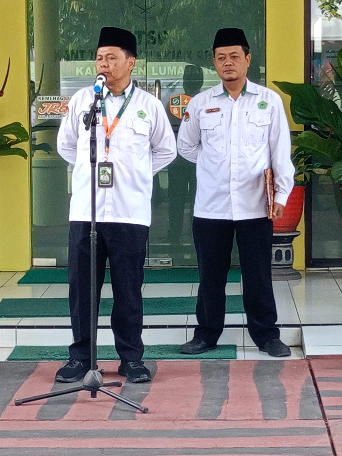 Kasi PHU Pimpin Apel Pagi: Tekankan Disiplin dan Pelayanan Sepenuh Hati